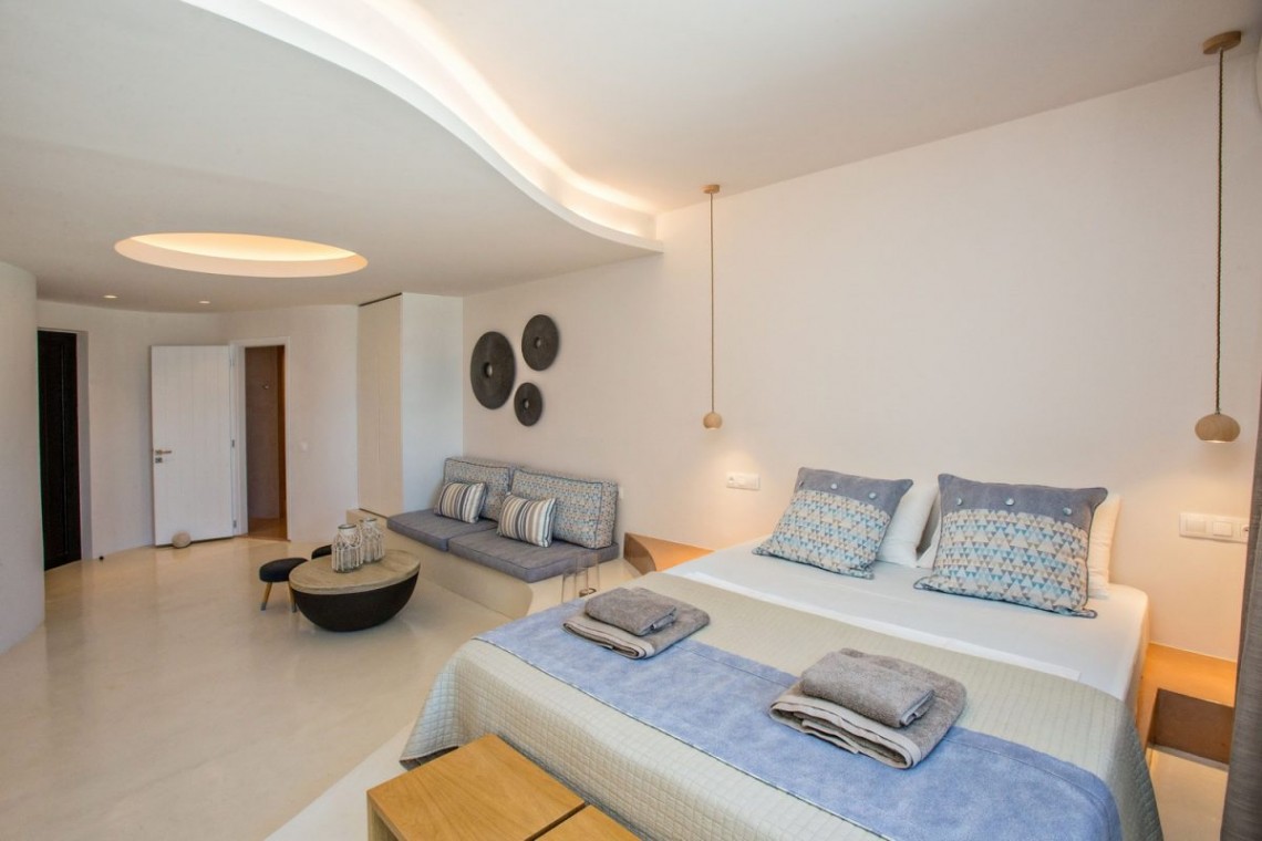 Unforgettable Beach House in Tinos II – Παραθαλάσσια κατοικία στη Λυχναφτιά, με άμεση πρόσβαση στη θάλασσα.
