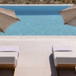 Villa Dafni – Πολυτελής βίλα με infinity pool και πανοραμική θέα στο Αιγαίο, Τήνος.
