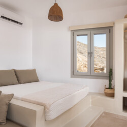 Πολυτελής εσωτερικός χώρος του Rabela’s House με σύγχρονες ανέσεις